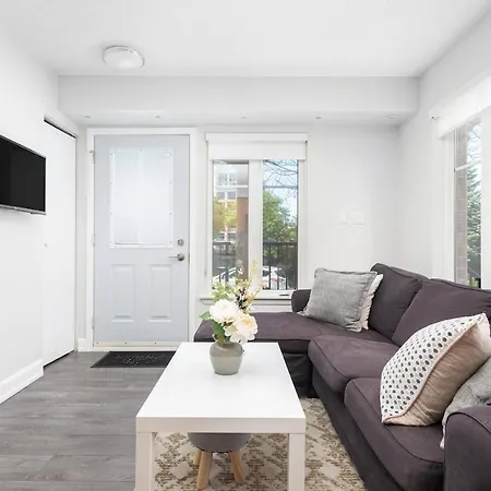 Central And Private 1Br Home